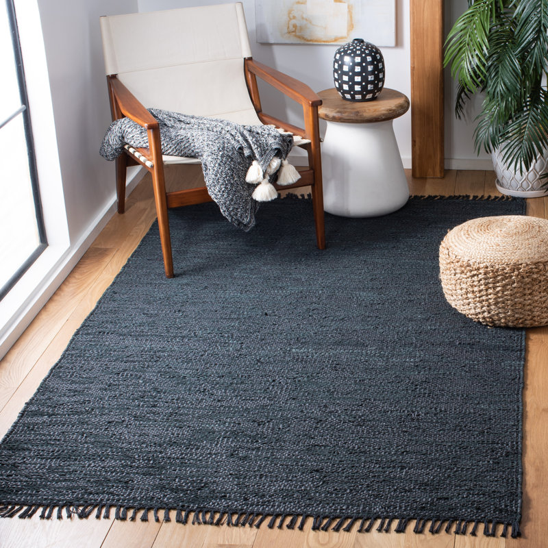 Tapis noir tissé à plat à la main Elle, Rectangle 8 pi x 10 pi