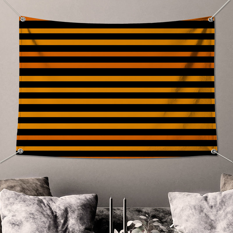 Tapisserie murale rayures orange, H 104 po x 88 avec 4 œillets