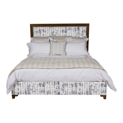 Louise/Lawrence Upholstered Bed