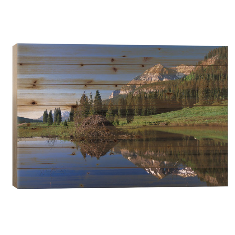 Loon Peak® Gothic Mountain And Beaver Lodge, Near Crested Butte ...