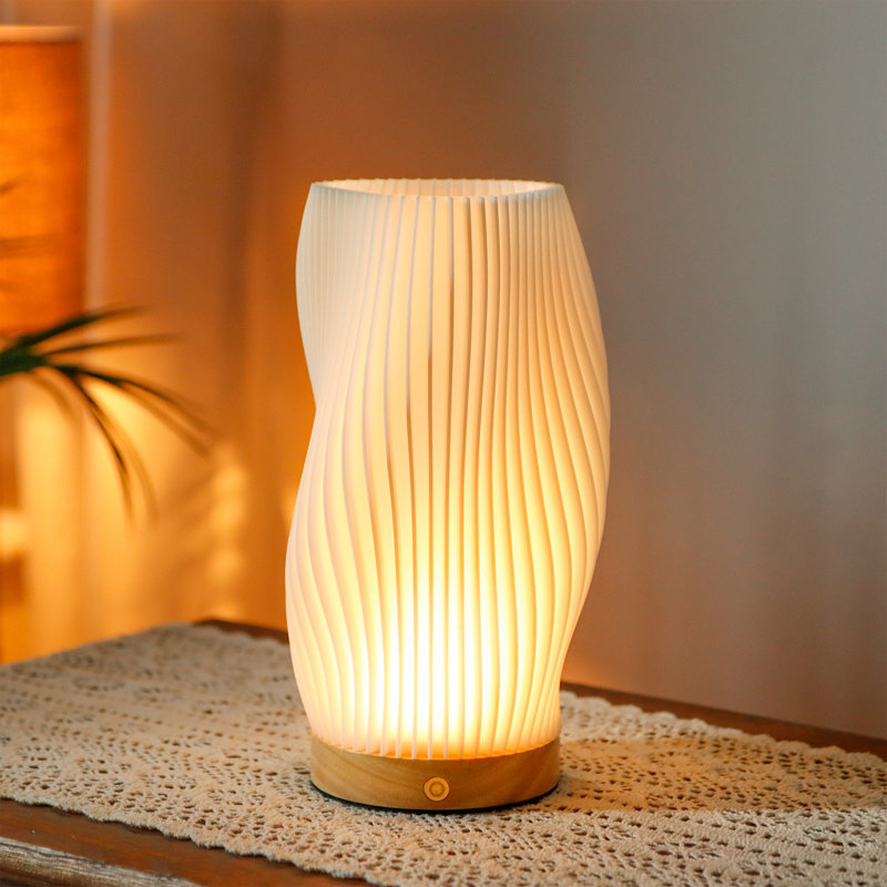 Lampe de table Ivy Bronx