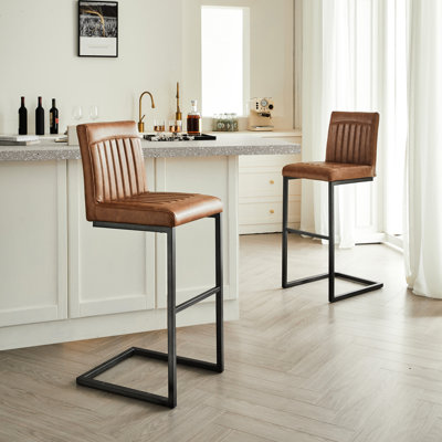 Tabouret de bar en similicuir brun avec structure en métal noir, rembourrage en mousse épaisse, idéal pour la maison et l'îlot de cuisine, 2 tabourets de style américain, siège ergonomique, îlot de bar,