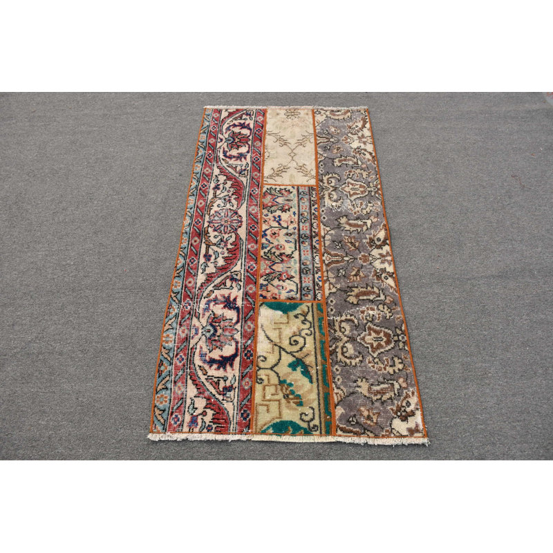 Tapis turc coloré fait à la main de style bohémien - tapis de sol patchwork rétro unique cadeau artisanal rouge / gris