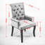 Chaise d'appoint rembourrée avec pieds courbés-120974042