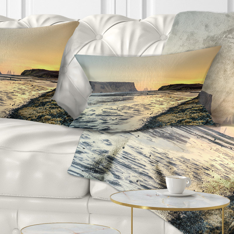 Coussin lombaire en reynisfjara dyrholaey view shore shore