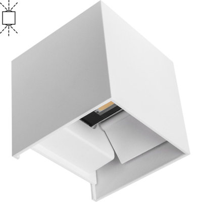 Daline 10cm H Integrated LED Outdoor Flush Mount