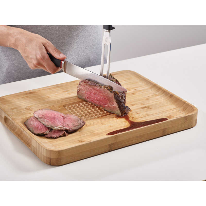 Cut&Carve Bamboo Cutting Board with Integrated Meat Grip