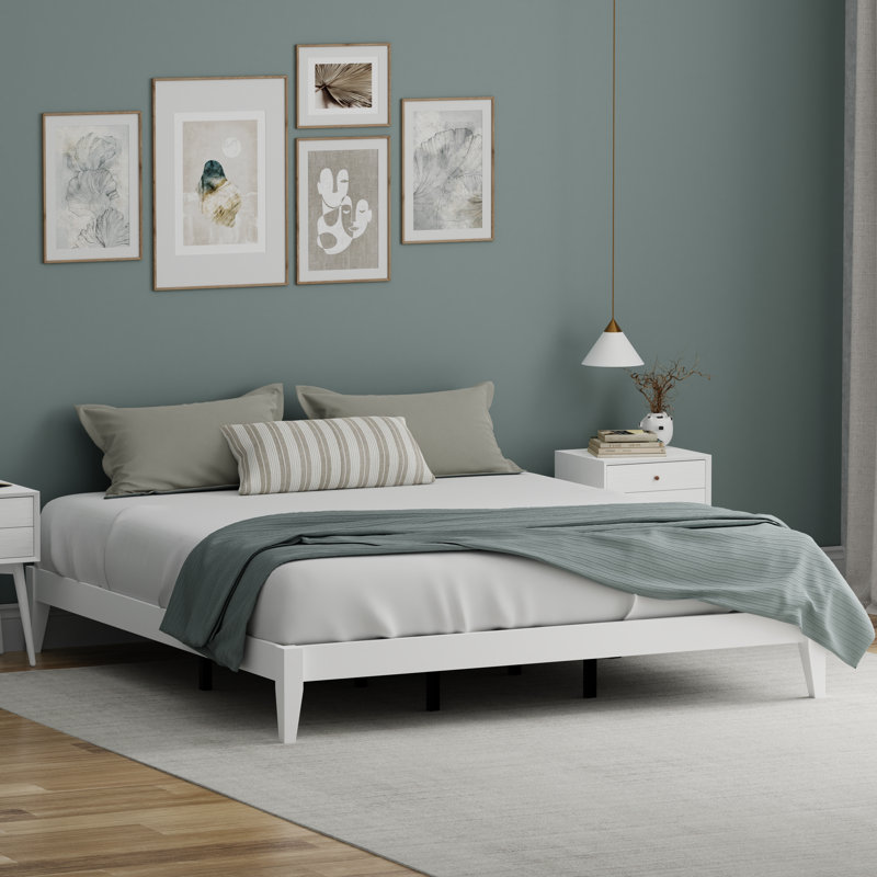 Dorothyann Solid Wood Platform Bed, King, White