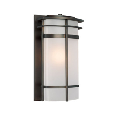 Lakeshore Wall Light
