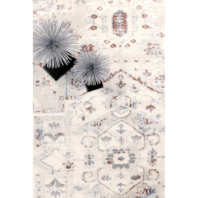 Efes Geometric Indoor Rug, Rectangle 5' x 8'
