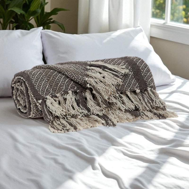 Jeté en coton matelassé Trio, L 51,69 po x l 66,84 po, Rayures brunes