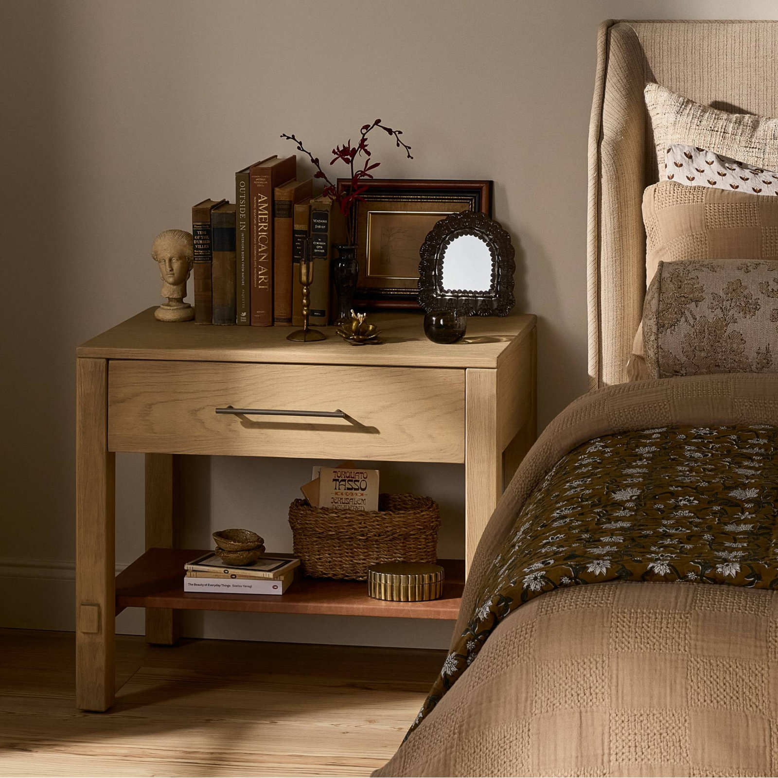 Nelsie Nightstand