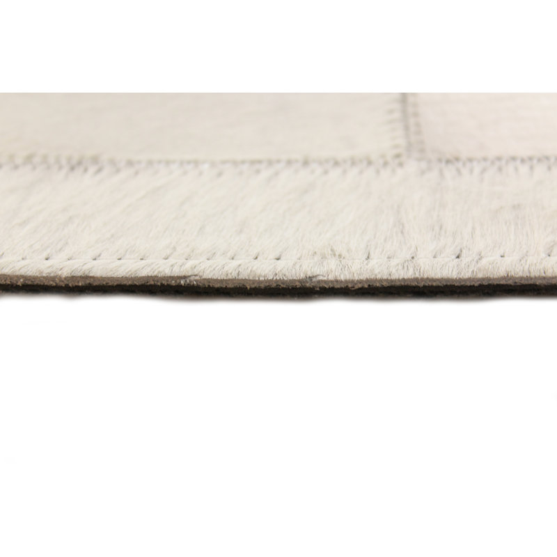 Ivory Striped Handmade Cowhide Rectangular Rug 4' x 6'