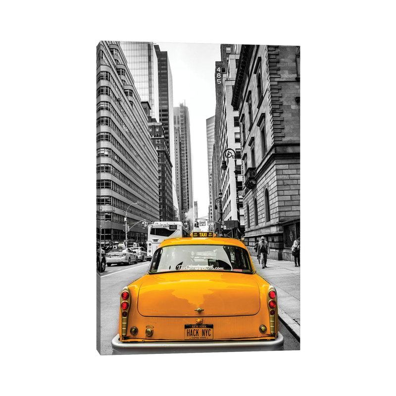 Checker In New York by Anders Jorulf - Wrapped Canvas Gallery-Wrapped Canvas Giclée, 66.04 cm H x 45.72 cm W x 1.91 cm D