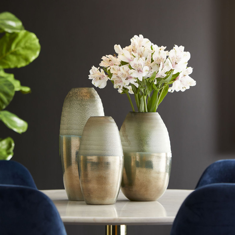 Vase de table en verre autour du monde bronze / gris, H 15,5 po x l 6,5 po x P 6,5 po