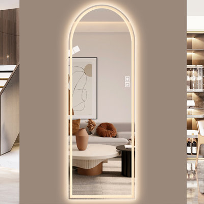 Miroir à DEL 65 po x 21 po. Intensité réglable, haute définition. Pour la chambre à coucher, le vestiaire. . -Résistant. Luminosité réglable. Reflet clair. Coffre-fort pleine longueur à deux choix. Définition vivante, corrosion