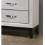 Mobilier de chambre à coucher de style contemporain à deux tons avec pieds en bois et barre de nickel de style contemporain-811645911