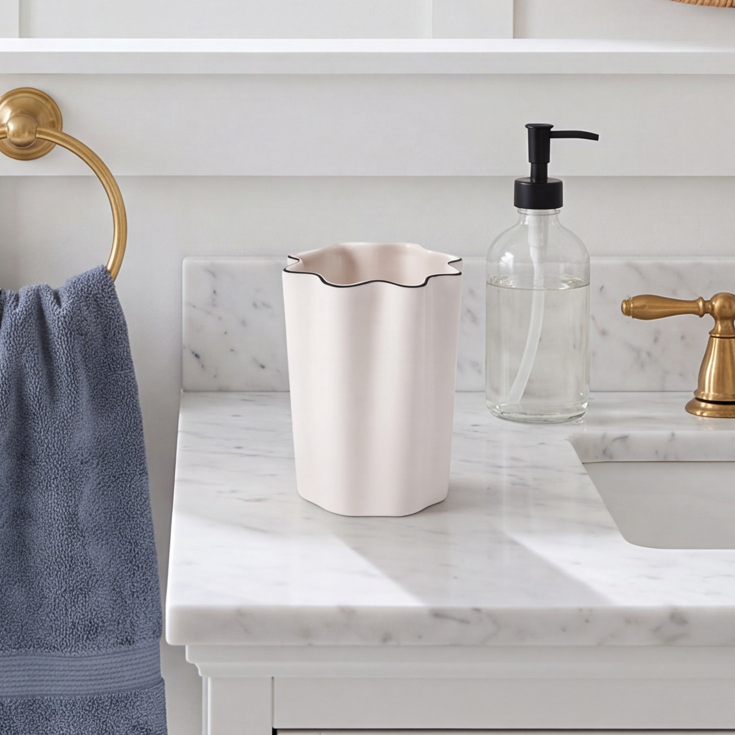 Le Marais Tumbler