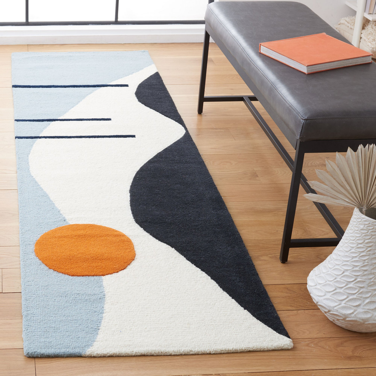 Felipe Ivory Blue Hand-Tufted Wool Abstract Rug, Runner 2'3" x 6'