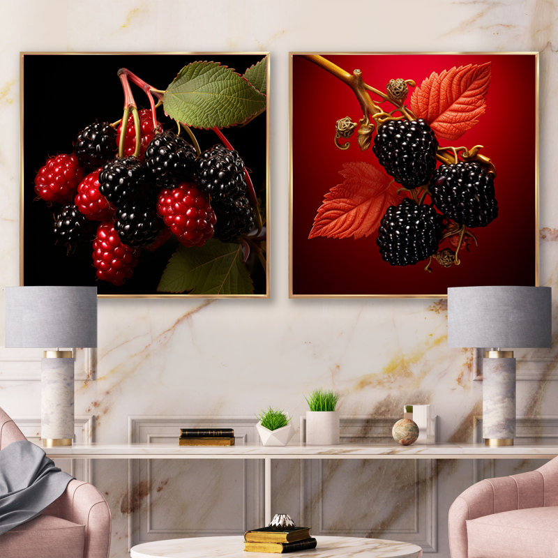 Velouté vermillon mûre baroque fruit - fruits ensemble de collage carré de 2, Cadre flottant doré, H 30 po x l 61 po