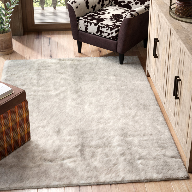 Ashleigh Faux Fur Indoor Rug, Rectangle 7'10" x 10'