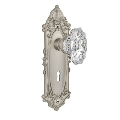 Victorian Plate with Decorative Keyhole and Chateau Door Knob