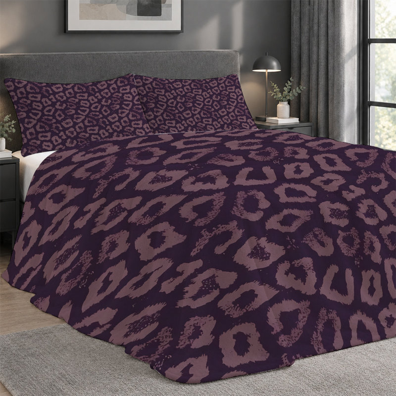 Premium Flannel Lightweight Blanket & 2 Pillow Shams Set with Purple Abstract Leopard Print Texture, Ultra-Soft & Warm Cozy Bedding Set for All-Season, 60" x 80" Blanket + 2 Pillowcases Anti-Pilling & Machine Washable(Set of 3)