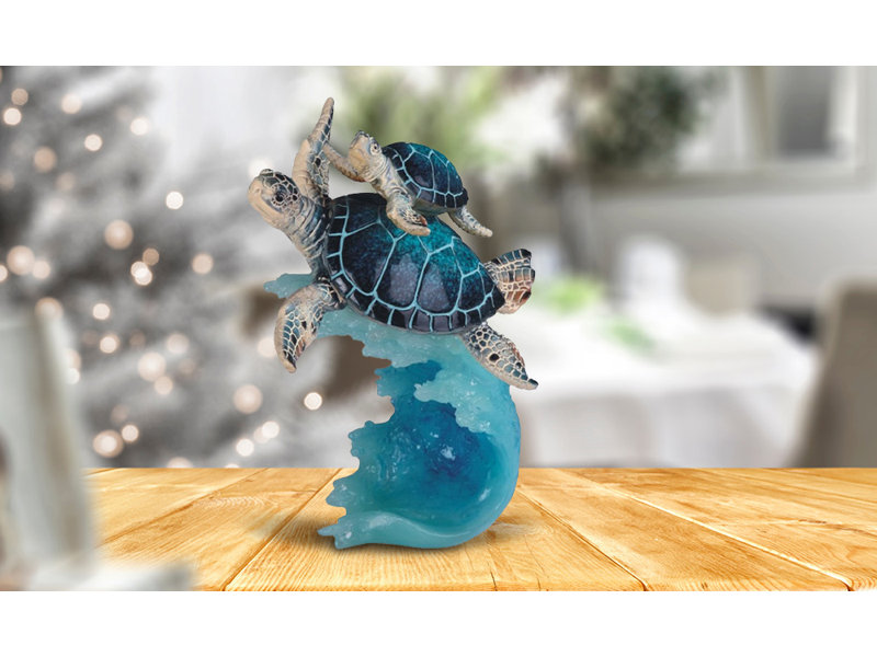 Figurine 8,75 "H Tortue de mer avec bébé nageant sur des cadeaux uniques