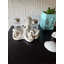 Ensemble salière et poivrière en résine blanc cassé, motif pieuvre, verre et métal, 14 cm de large