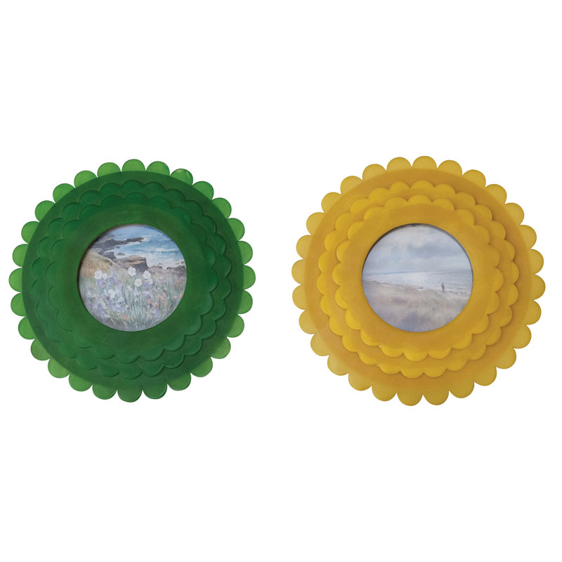 Round Resin Scalloped Photo Frame Set