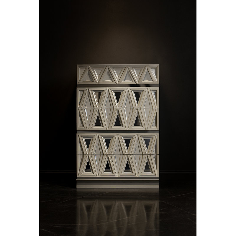Commode Shalondra