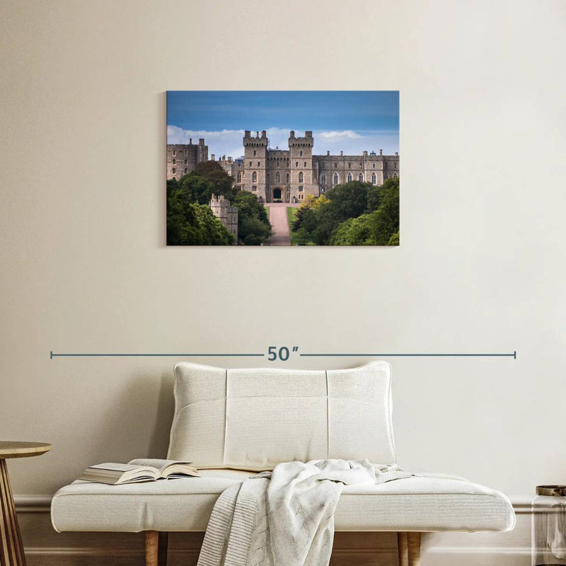 Château royal Kavia Windsor, H 20 po x l 30 po