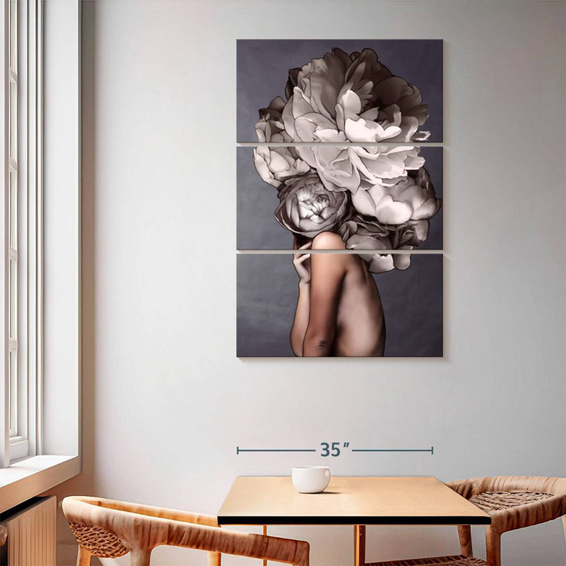 Harnek Lady Peony IX, 65" H x 42" W