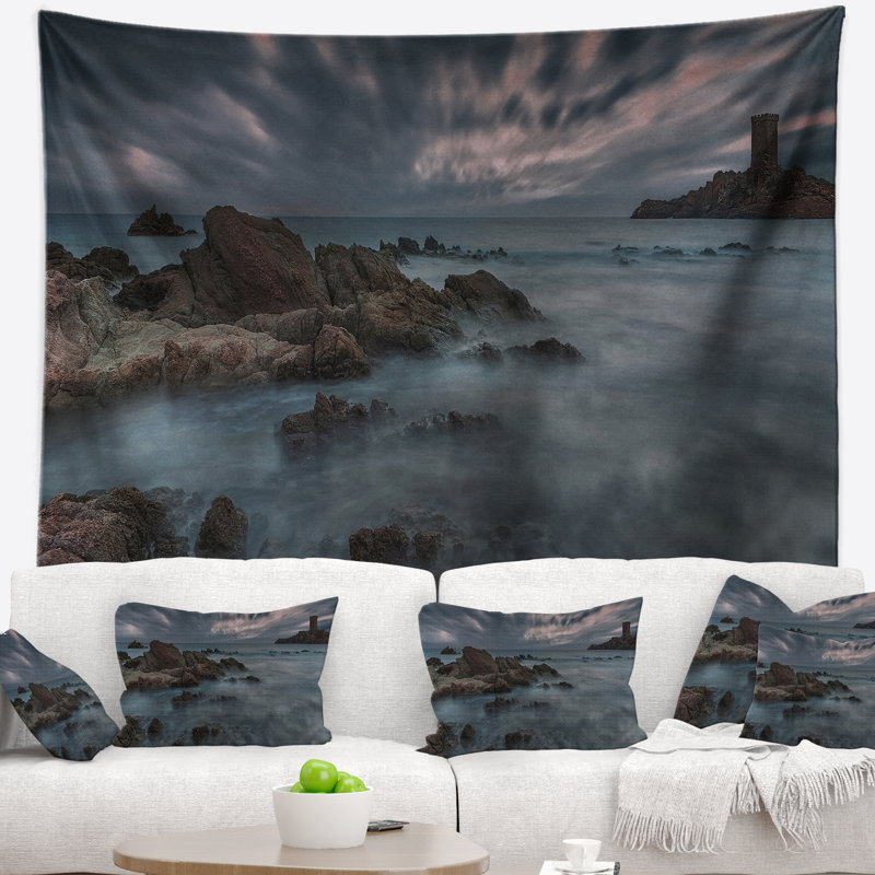 Tapisserie du littoral français, H 68 po x l 80 po