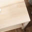 Table de chevet brune, motif ondulé, glissières en métal dans le tiroir, tablette pratique pour la chambre à coucher avec couleur, glissières à tiroirs lisses, utilisation polyvalente