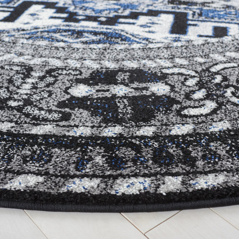 Abbie-Jo Performance Oriental Rug, Square 6'7"