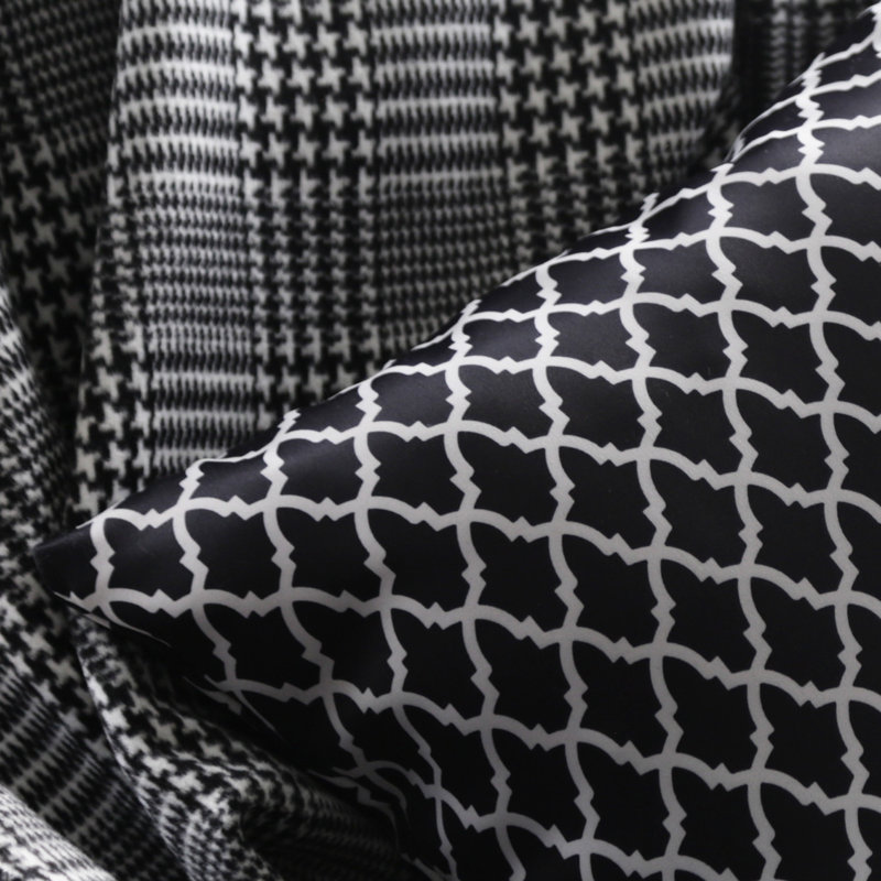 Housse et insert de coussin intérieur / extérieur 100% satin carré