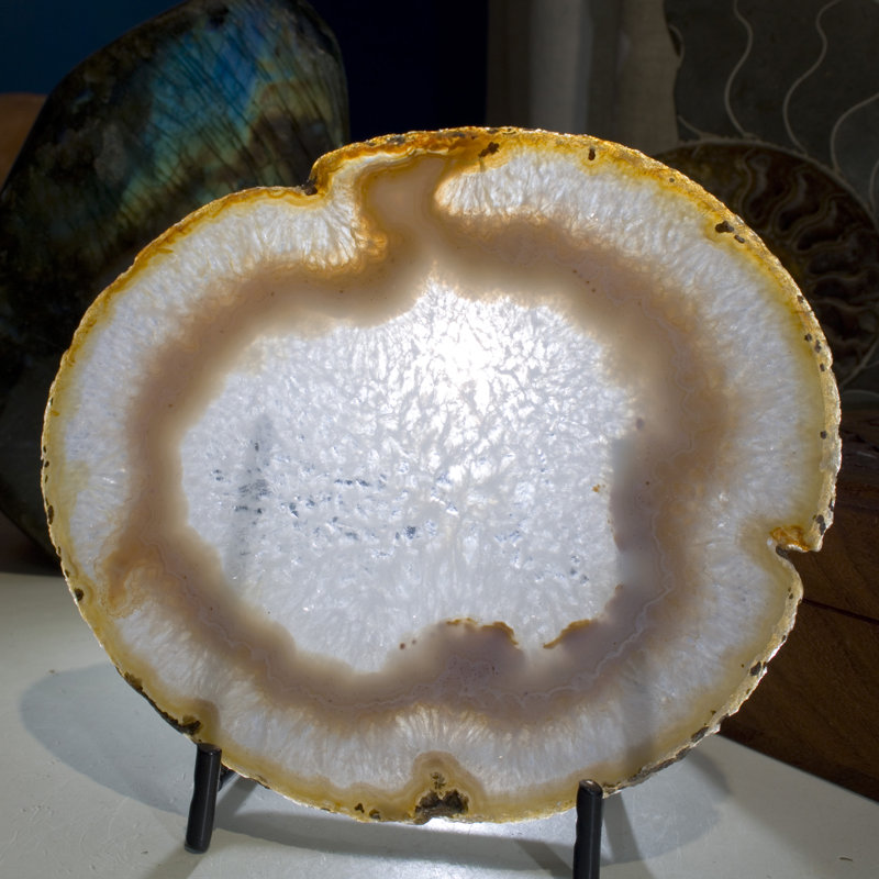 Picturesque Polished Thin Agate Plate