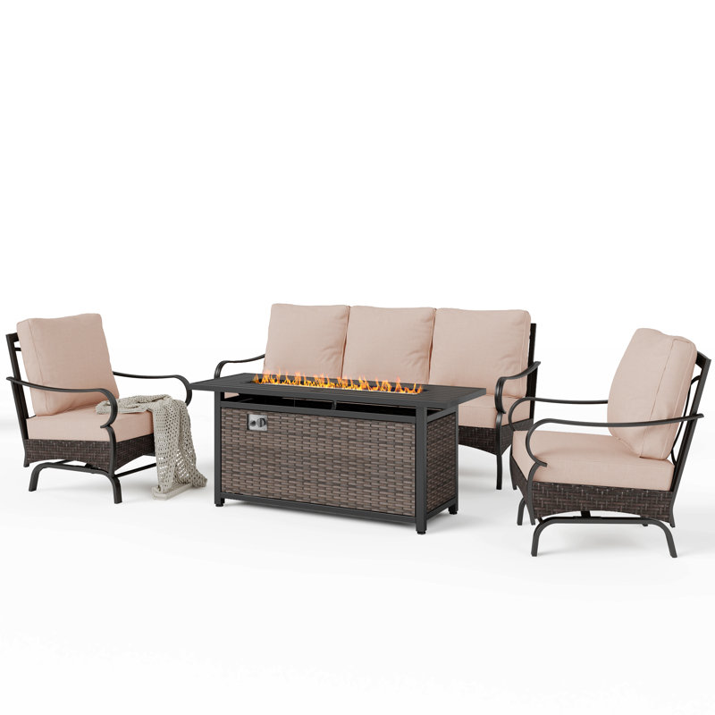 Ensemble de 5 à 7 personnes avec table de foyer et chaises berçantes, Non