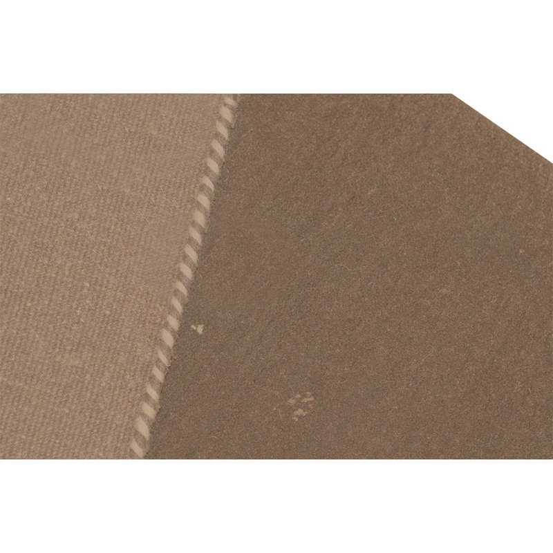 Tapis brun noué à la main de haute qualité