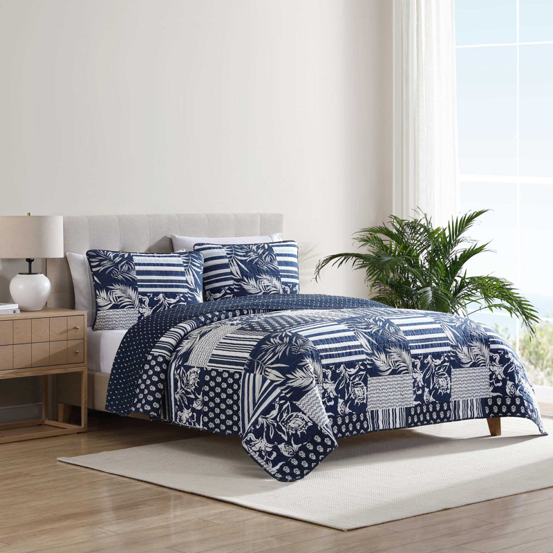 Nautica Avalon Patchwork Cotton Reversible Navy Quilt Set, Queen