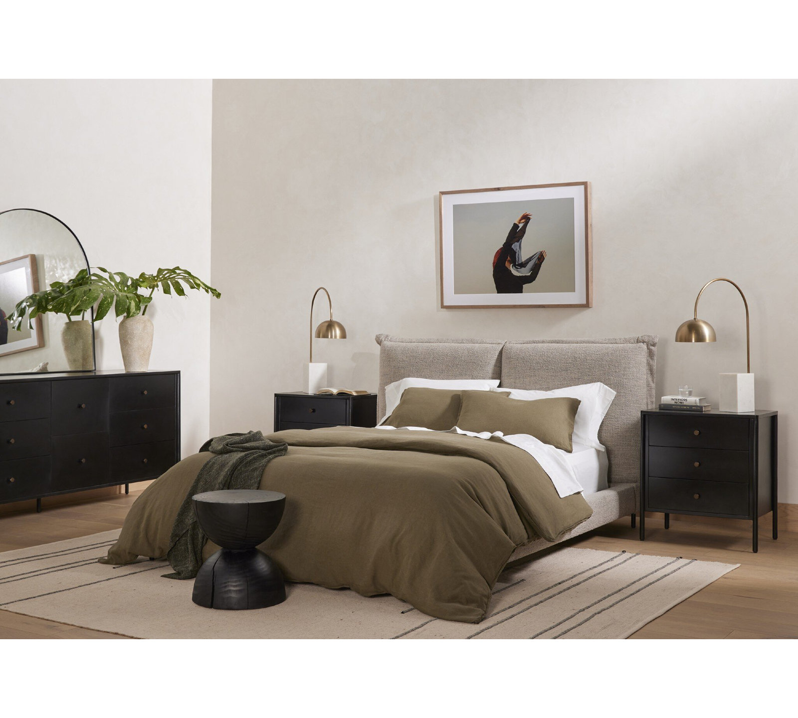 Upholstered Bed, Queen