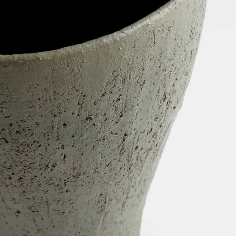 Molca Ceramic / Porcelain Table Vase, 9'' H x 8'' W x 8'' D