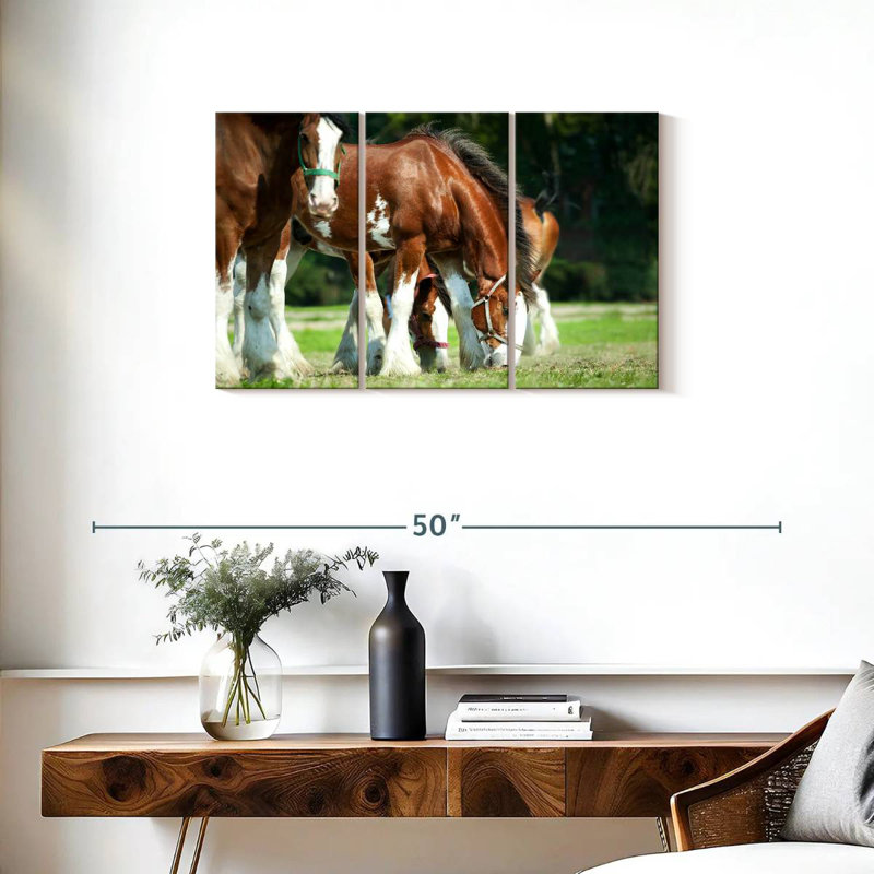 Chevaux Clydesdale, H 20 po x l 33 po