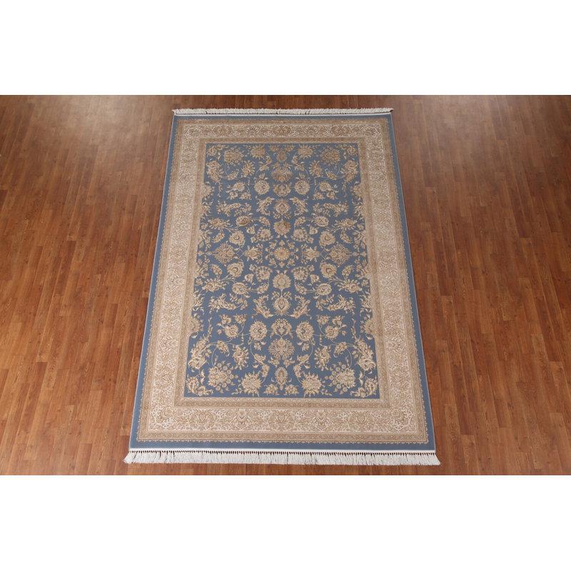 Tapis traditionnel floral 7 x 10