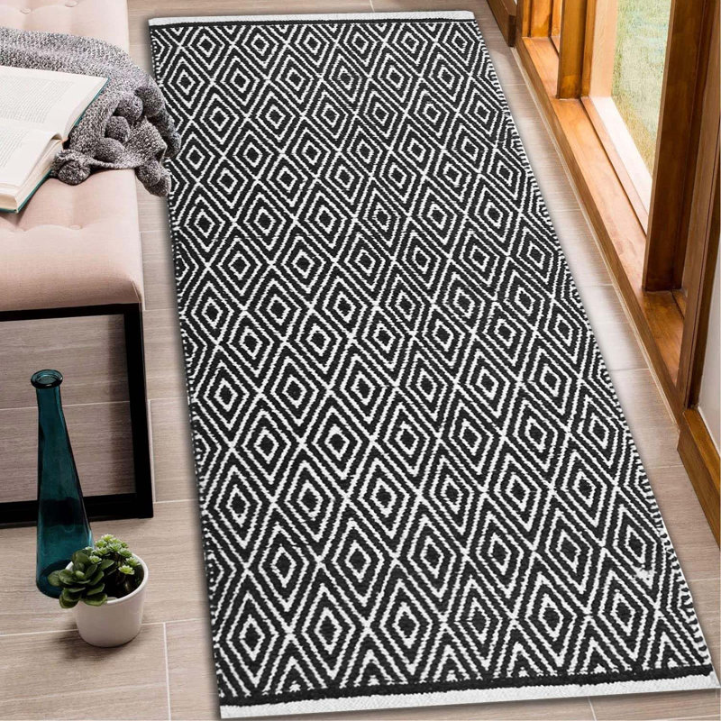 Tapis gris-beige en coton tissé à plat à la main à motif géométrique Siggers, Tapis de couloir 2 pi x 5 pi