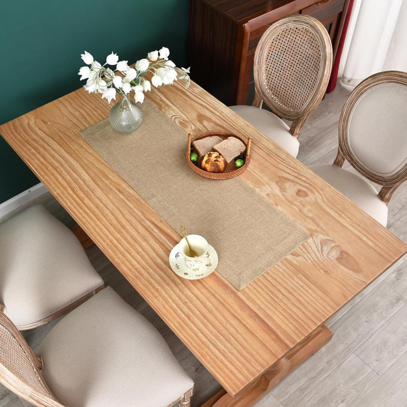 Evyonne Runner Polyester Table Runnner, Flaxen