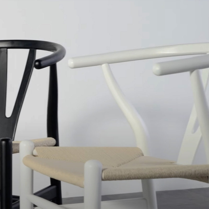 Chaise moderne teinte blanche, Blanc