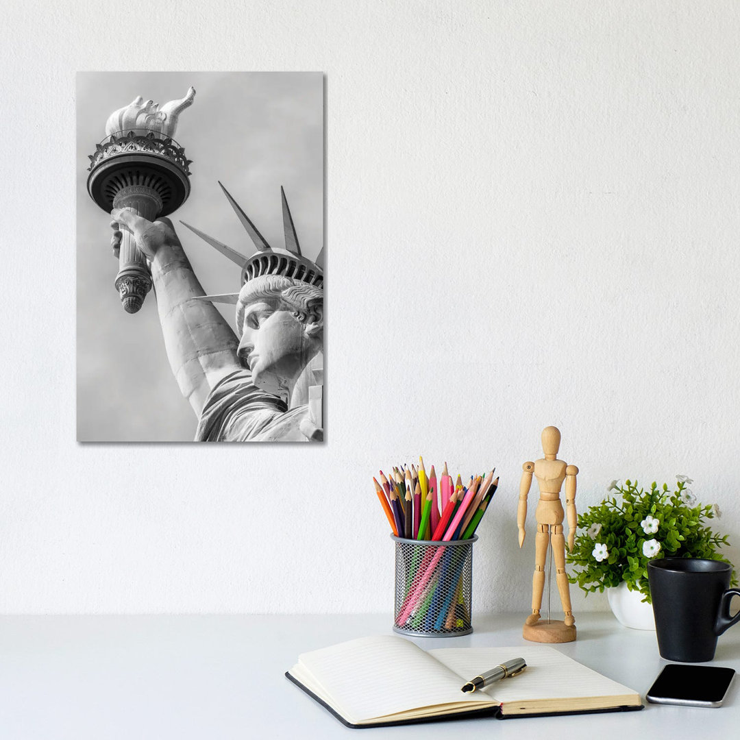 New York City Monochrome Statue Of Liberty by Melanie Viola - Print on Canvas