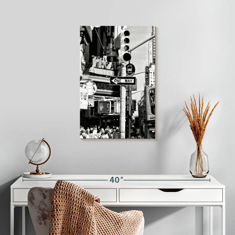 Aime Traffic Light Times Square, 24" H x 16" W